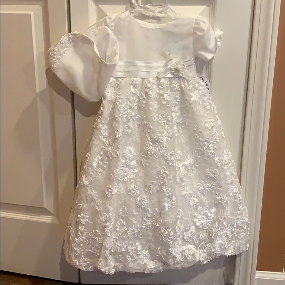 Brand NWT, girls baptism dress, white 6-12mons